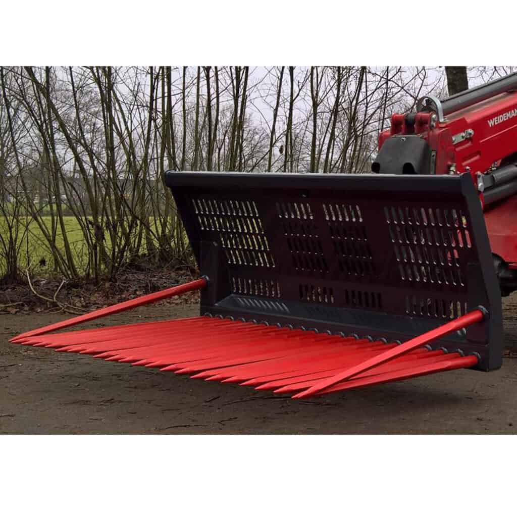 Schadeklepper voor landbouw, snel en efficiënt groen- en afvalbeheer, met robust ontwerp.