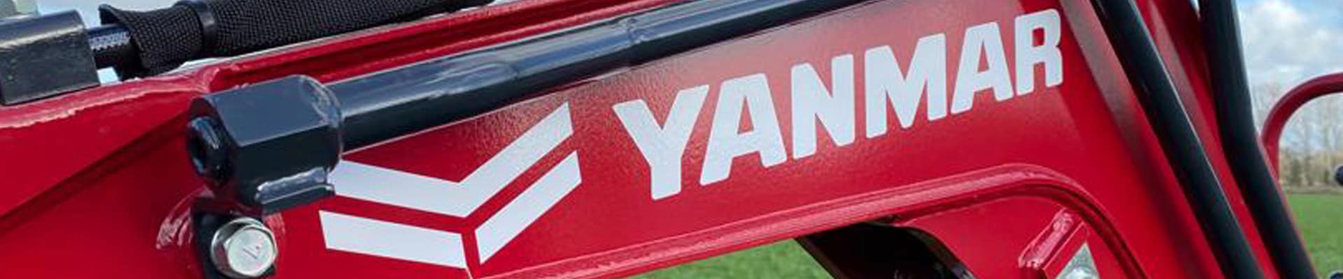 Yanmar hydraulische componenten op landbouwmachine, kwaliteit en betrouwbaarheid.