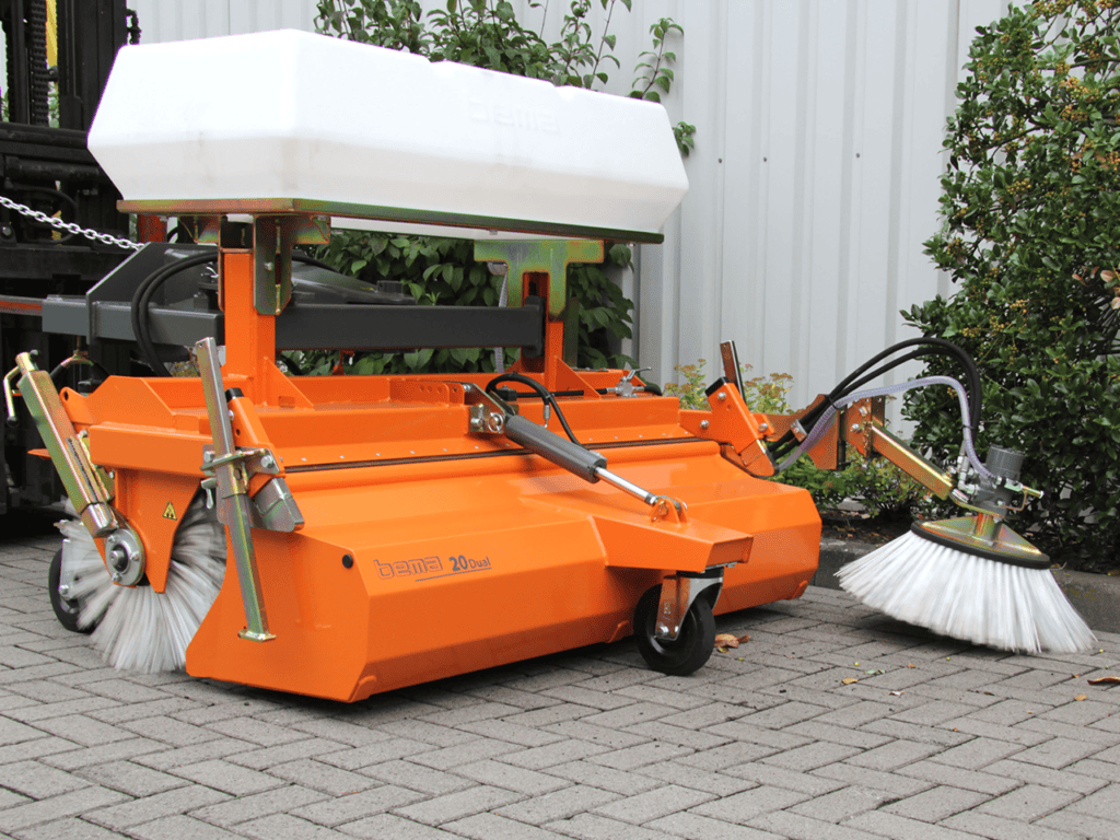 Betrouwbare straatveegmachine van Geert-Jan de Kok B.V. voor optimaal onderhoud en reiniging.