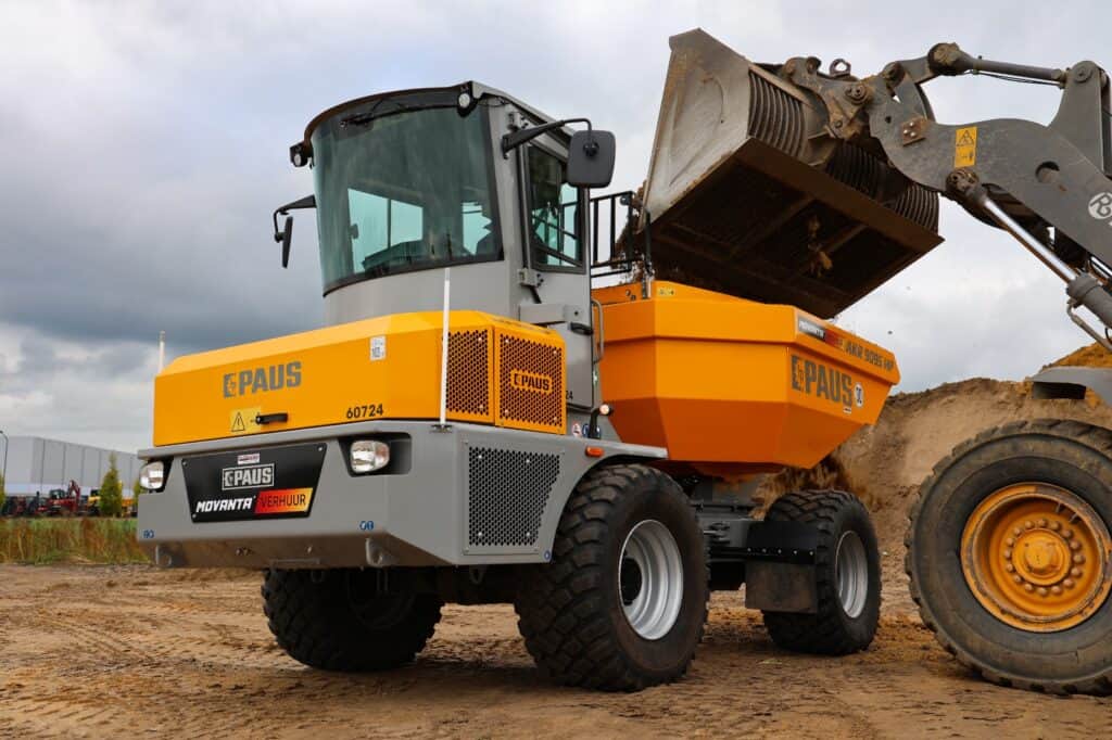 Efficiënte bouwmachine voor grondverzet en landverbetering in Nederland.