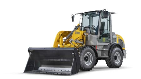 Steenbeugel graafmachine voor grondwerk en bouwprojecten.