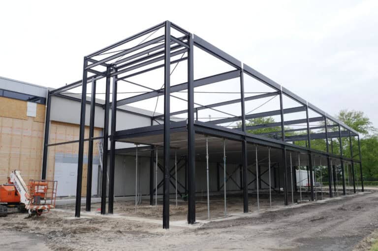 Steigerconstructie voor nieuw bedrijfsgebouw bij Geert-Jan de Kok B.V.